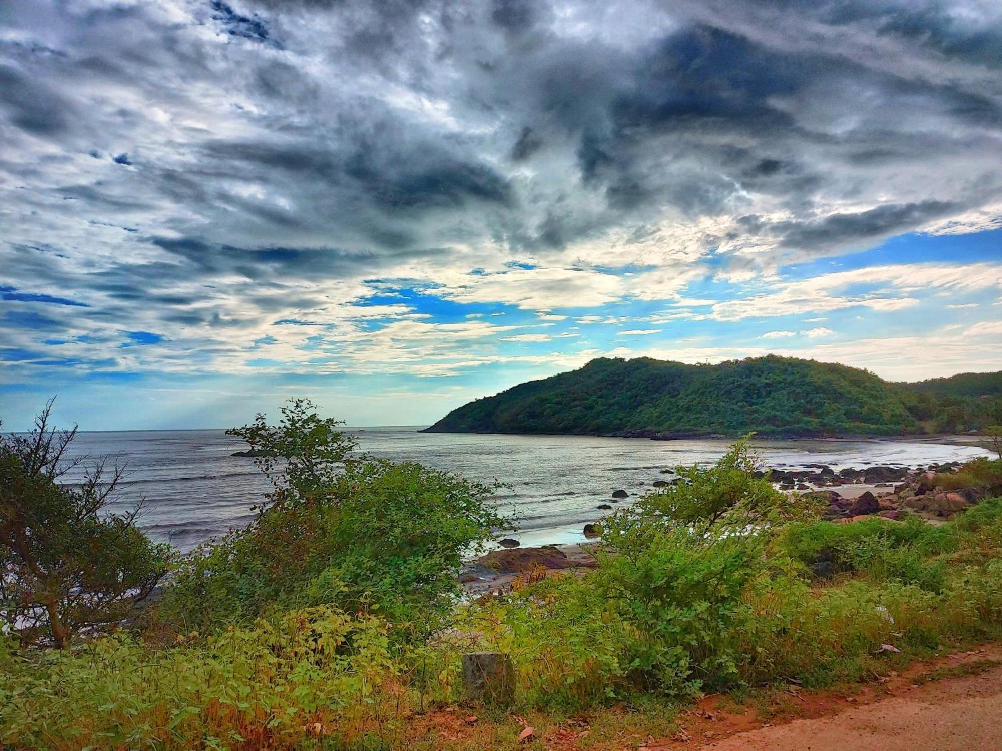 Navni Beach View Stay 고카르나 외부 사진